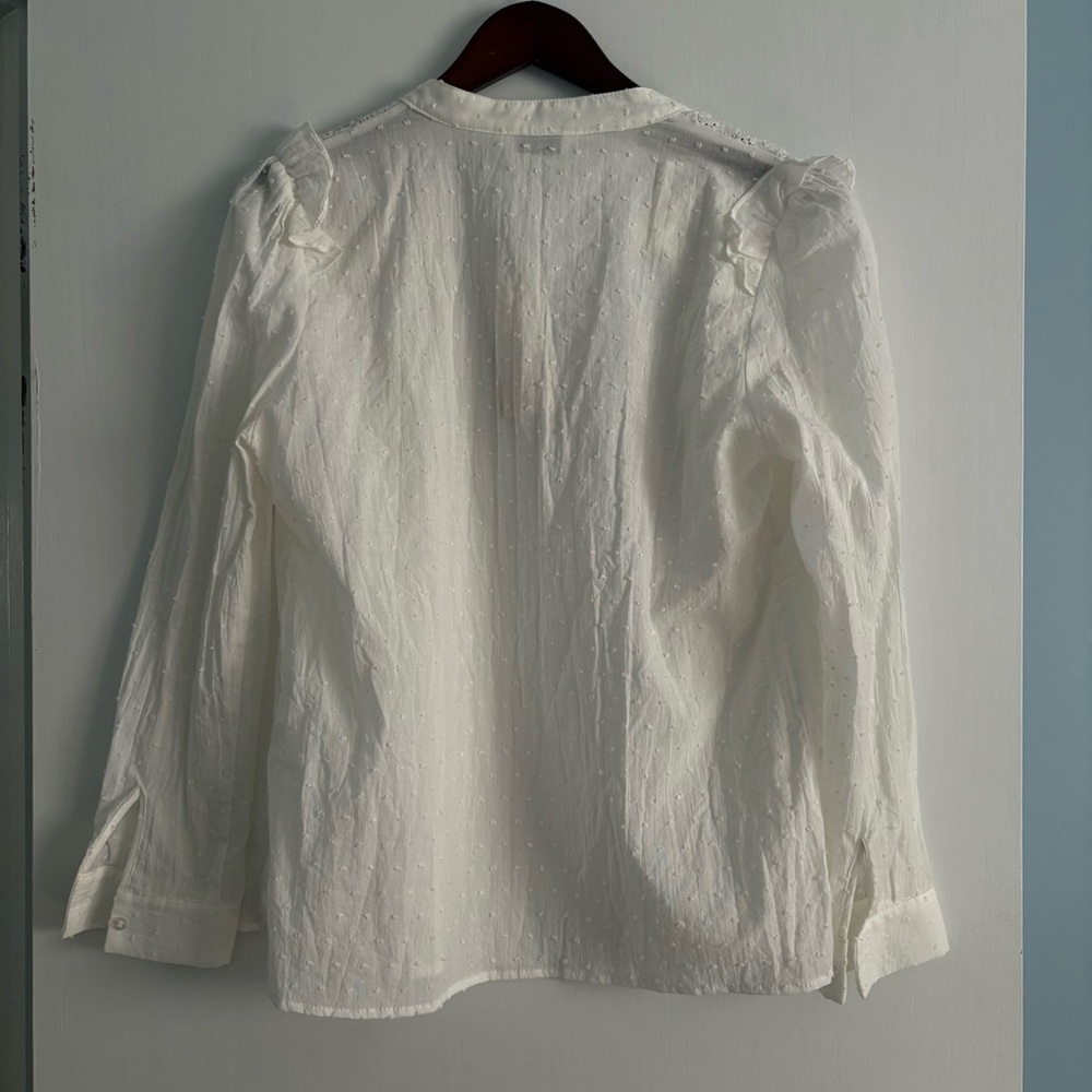 Chic Ivory Ruffle Blouse - Picture 2 of 5